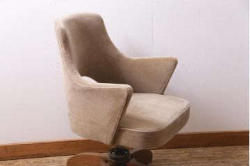ビンテージ家具　和製　昭和中期　珍しいデザインの昭和レトロな回転チェア(回転椅子、ドクターチェア、アームチェア、ワークチェア)(R-045172)