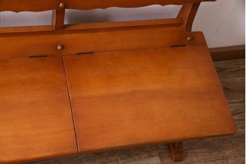 中古　横浜ダニエル(daniel)　A-532　3人掛け　木の温もりを感じるベンチロングチェア(ベンチ、ダイニングチェア、板座、長椅子)(定価約45万円)(R-045177)