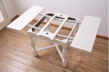 アンティーク家具　イギリスアンティーク　白いペイントのドローリーフテーブル(エクステンションテーブル、ダイニングテーブル)(R-045218)