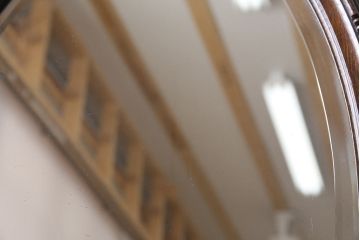 アンティーク雑貨　和製アンティーク　オーク材　オーバル型　品のある佇まいが魅力の壁掛けミラー(ウォールミラー、鏡)(R-045242)