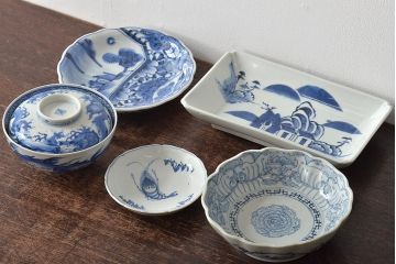 江戸期　古伊万里　長皿　線描なます皿　龍の図　蓋茶碗　海老皿など5点(染付、和食器)(R-045269)