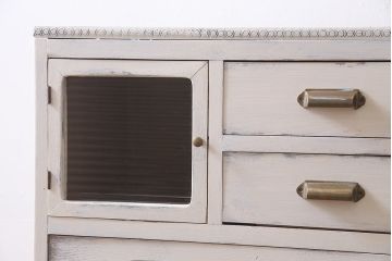 アンティーク家具　昭和中期　モールガラス入り　シャビーなペイントがおしゃれなチェスト(引き出し)(R-045278)