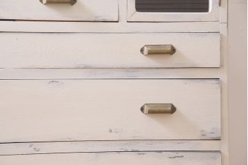 アンティーク家具　昭和中期　モールガラス入り　シャビーなペイントがおしゃれなチェスト(引き出し)(R-045278)