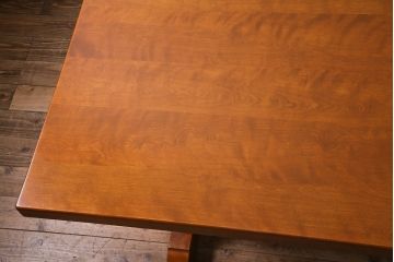 中古　横浜ダニエル(daniel)　A-314　木の温もりを感じるベンチテーブル(ダイニングテーブル、机、4〜6人用)(定価約60万円)(R-045295)