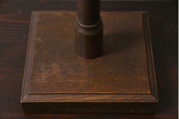 アンティーク雑貨　昭和初期　ナラ材　小振りの木製譜面台(譜面立て、レシピ台、メニュー台、イーゼル)(R-045299)