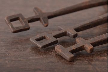 明治期　蔵の鍵8点(錠前、土蔵、かぎ、時代物)(R-045318)