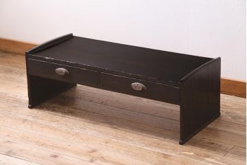 アンティーク家具　和製　明治大正期　ヒノキ材　引き出し付き　洋家具のような引手が目を引く文机(ローテーブル、座机)(R-045330)
