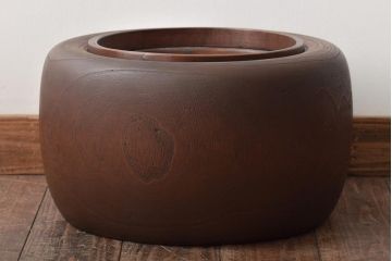 アンティーク雑貨　壱参五　丸いフォルムが趣溢れる桐火鉢(木製火鉢、鉢カバー)(R-045346)