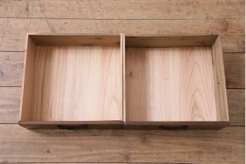 アンティーク家具　大正期　引き出し付き　小ぶりサイズ!和の雰囲気漂う戸棚(ガラスキャビネット、収納棚)(R-045351)