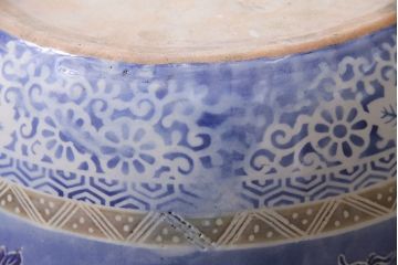 アンティーク雑貨　昭和初期　草花の図が空間を彩る瀬戸火鉢(鉢カバー)(R-045354)