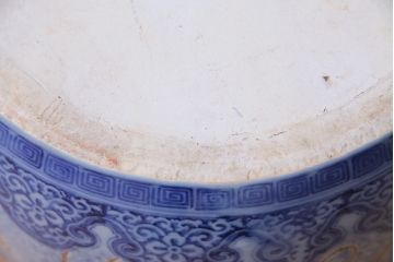 アンティーク雑貨　昭和初期　縁起物の図柄が目を惹く瀬戸火鉢(鉢カバー)(R-045355)