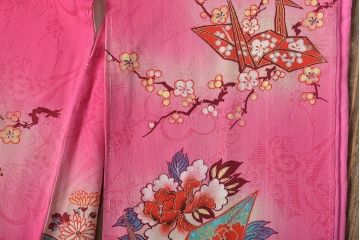 昭和初期　折鶴に花　錦紗縮緬　子供着物(正絹、古布)(R-045365)