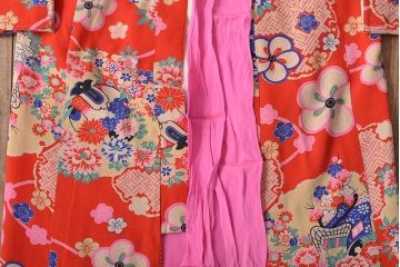 昭和初期　花に宝尽くし　錦紗縮緬　子供着物(正絹、古布)(R-045366)