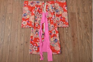 昭和初期　花に宝尽くし　錦紗縮緬　子供着物(正絹、古布)(R-045366)