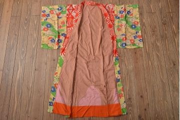 大正〜昭和初期　花柄　背抜き縮緬着物(正絹、古布)(R-045367)