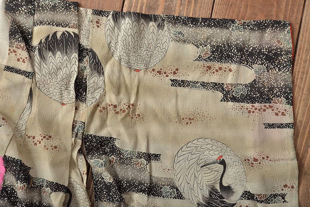アンティーク着物　大正〜昭和初期　鶴丸柄　縮緬着物(正絹、古布)(R-045370)