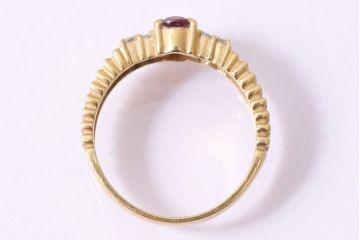 ヴィンテージアクセサリー　K18　ゴールド　ピンククリスタル風のリング(指輪、ビンテージ)(R-045384)