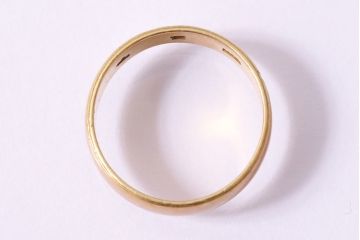ヴィンテージアクセサリー　K18　ゴールド　梅の図が刻まれたリング(指輪、ビンテージ)(R-045385)