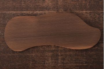 昭和レトロ　眠り猫　木彫　置物(日光一刀彫、置き物、オブジェ)(R-045401)