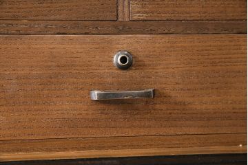 中古　引き戸リメイク　月とうさぎの丸窓が風情漂う加茂総桐箪笥(総桐たんす、衣装箪笥、戸棚、和タンス(R-045409)