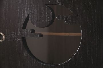 中古　引き戸リメイク　月とうさぎの丸窓が風情漂う加茂総桐箪笥(総桐たんす、衣装箪笥、戸棚、和タンス(R-045409)