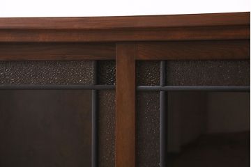 ラフジュ工房オリジナル　古建具リメイク　引き出し付き　色ガラス・レトロガラスが魅力のサイドボード(ガラス戸棚、収納棚、キャビネット)(R-045418)