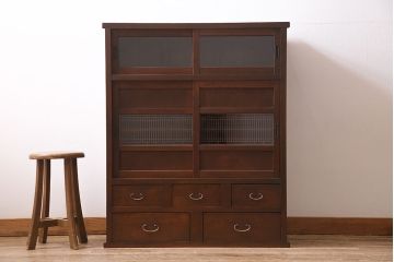 アンティーク家具　昭和初期　前面ケヤキ・ヒノキ材　組子格子が美しい水屋箪笥(収納棚、食器棚)(R-045420)