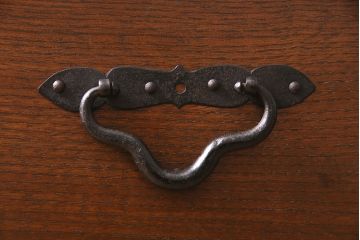 ラフジュ工房オリジナル　古金具リメイク　フラップダウン扉　デッドスペースを有効に使えるコーナーテレビ台(キャビネット、テレビボード、収納棚)(R-045422)