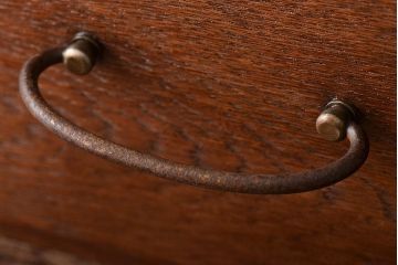 アンティーク家具　昭和レトロ　仕切り付き　シンプルなデザインの小引き出し(小物収納、小物入れ)(R-045477)