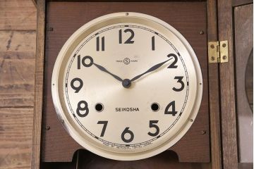 アンティーク時計　昭和中期　精工舎(SEIKOSHA、セイコー)　電池式　栓材　レトロシックな雰囲気漂う掛け時計(柱時計、古時計)(R-045481)