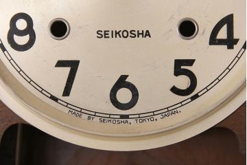 アンティーク時計　昭和中期　精工舎(SEIKOSHA、セイコー)　電池式　栓材　レトロシックな雰囲気漂う掛け時計(柱時計、古時計)(R-045481)