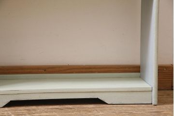 ペイント家具　昭和中期　フレンチカントリーにぴったりなオープンラック(本棚、ウッドシェルフ、収納棚、飾り棚)(R-045501)