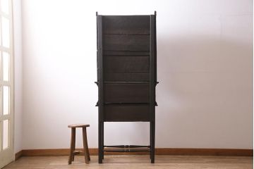 アンティーク家具　フランス　オーク材　豪華な彫りが目を惹くキャビネット(飾り棚、収納棚、戸棚)(R-045504)
