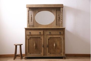 アンティーク家具　イギリスアンティーク　1910年頃　ストリップド(剥離)　オーク材　鏡付き!　キャビネット(サイドボード、収納棚、戸棚)(R-045505)