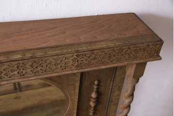 アンティーク家具　イギリスアンティーク　1910年頃　ストリップド(剥離)　オーク材　鏡付き!　キャビネット(サイドボード、収納棚、戸棚)(R-045505)