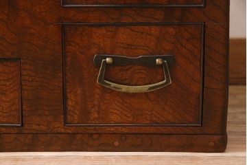 アンティーク雑貨　昭和初期　ケヤキ材・縁黒柿材　和の高級感漂う長火鉢(木製火鉢)(R-045515)