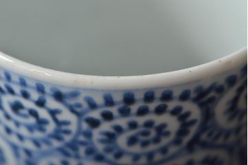 江戸〜明治期　古伊万里　蛸唐草文染付　蕎麦猪口2客(和食器)(R-045523)
