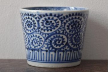 江戸〜明治期　古伊万里　蛸唐草文染付　蕎麦猪口2客(和食器)(R-045524)