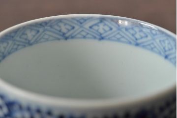 江戸〜明治期　古伊万里　蛸唐草文染付　蕎麦猪口2客(和食器)(R-045525)