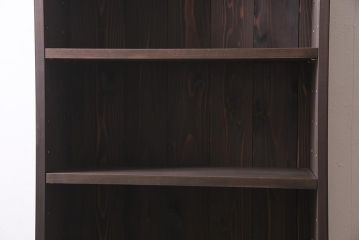 カタログ掲載品　ラフジュ工房オリジナル　無垢材使用　シンプルで使い勝手の良いレトロな薄型ブックシェルフ(収納棚、本棚、ウッドシェルフ)(R-045533)