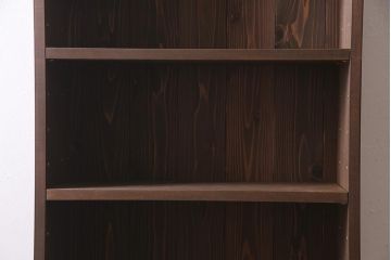 ラフジュ工房オリジナル　無垢材使用　シンプルで使い勝手の良いレトロな薄型ブックシェルフ(収納棚、本棚、ウッドシェルフ)(R-045534)