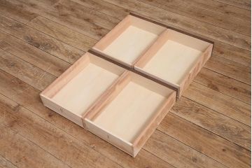 ラフジュ工房オリジナル　古建具リメイク　ダイヤガラス・すりガラス・花菱文様ガラス　大正ロマン薫るキャビネット(ガラス戸棚、収納棚)(R-045559)