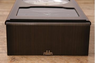 アンティーク時計　昭和レトロ　SEIKO(セイコー)　30DAY　電池式　金色の文字がお洒落な柱時計(掛け時計)(R-045565)