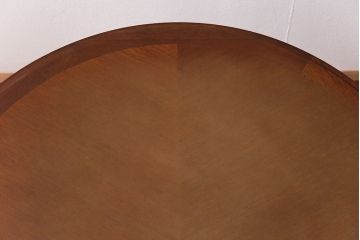和製ビンテージ　オールドマルニ　maruni(マルニ木工)　棚付き　三角形の棚がお洒落なコーヒーテーブル(サイドテーブル、ラウンドテーブル)(R-045566)