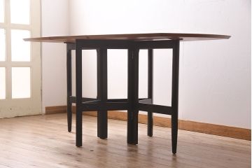 ヴィンテージ家具　北欧ビンテージ　スタイリッシュなデザインのバタフライテーブル(ダイニングテーブル)(R-045582)