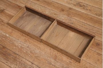 アンティーク家具　昭和初期　ストリップド(剥離)　朴の木　使い込まれた風合いが味のあるローボード(戸棚、収納棚)(R-045584)