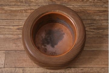 アンティーク雑貨　昭和初期　大胆な杢目が目を引く桐火鉢(木製火鉢、手あぶり)(R-045585)