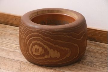 アンティーク雑貨　昭和初期　大胆な杢目が目を引く桐火鉢(木製火鉢、手あぶり)(R-045586)