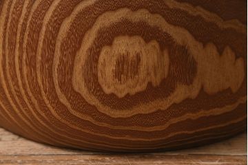 アンティーク雑貨　昭和初期　大胆な杢目が目を引く桐火鉢(木製火鉢、手あぶり)(R-045586)