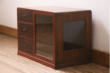 アンティーク家具　指物家具　網代編み　三方桐材　飾り棚付きの小引き出し(戸棚、収納棚)(R-045625)